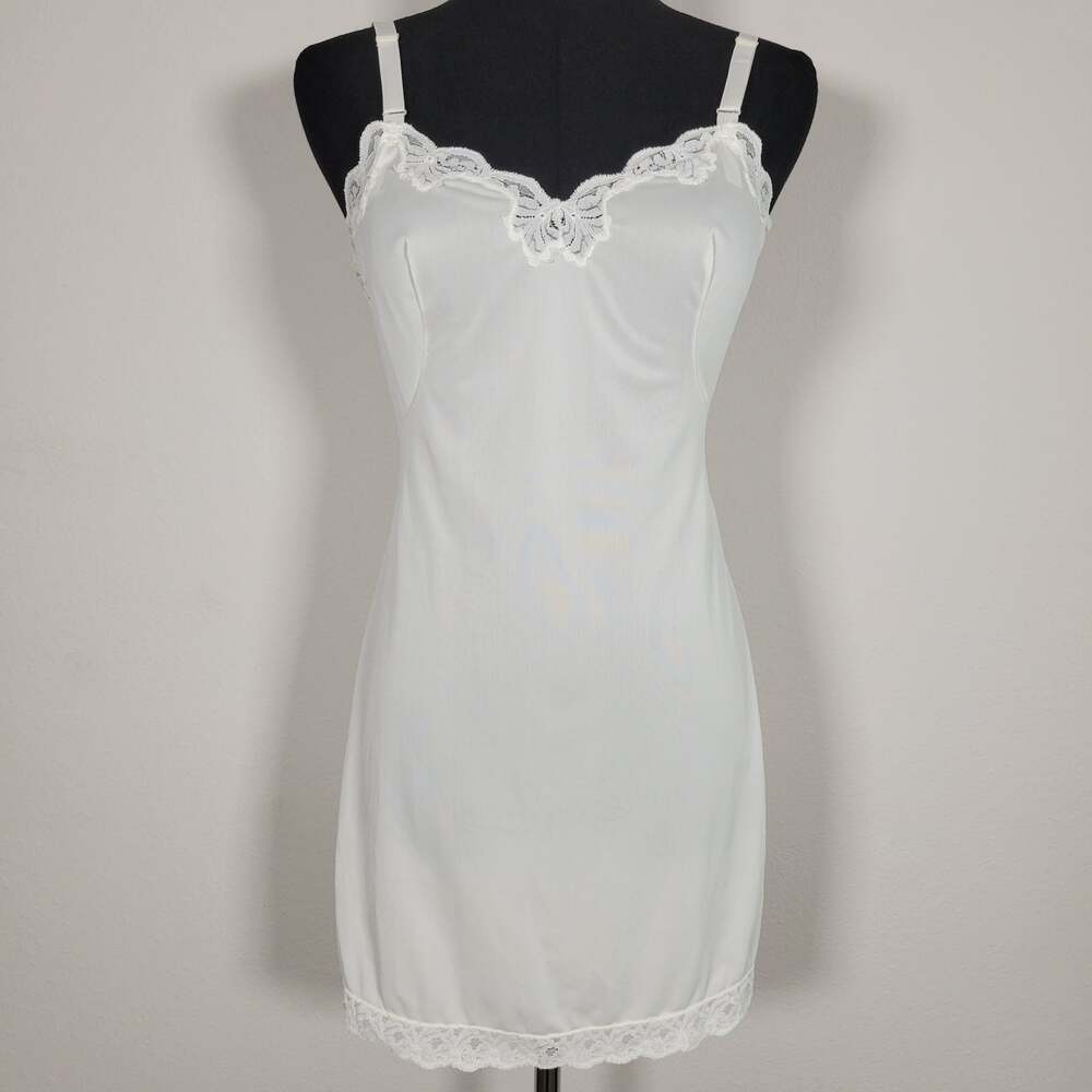 Vintage Montgomery Ward White Nylon Lace Trim Full Slip Dress Size 32 Lingerie